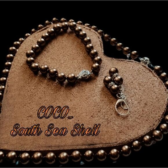 Cocoa Brown 8mm South Sea Pearls 4 Pc. Necklace Bracelet & Earrings 925 Clasps - Picture 1 of 6